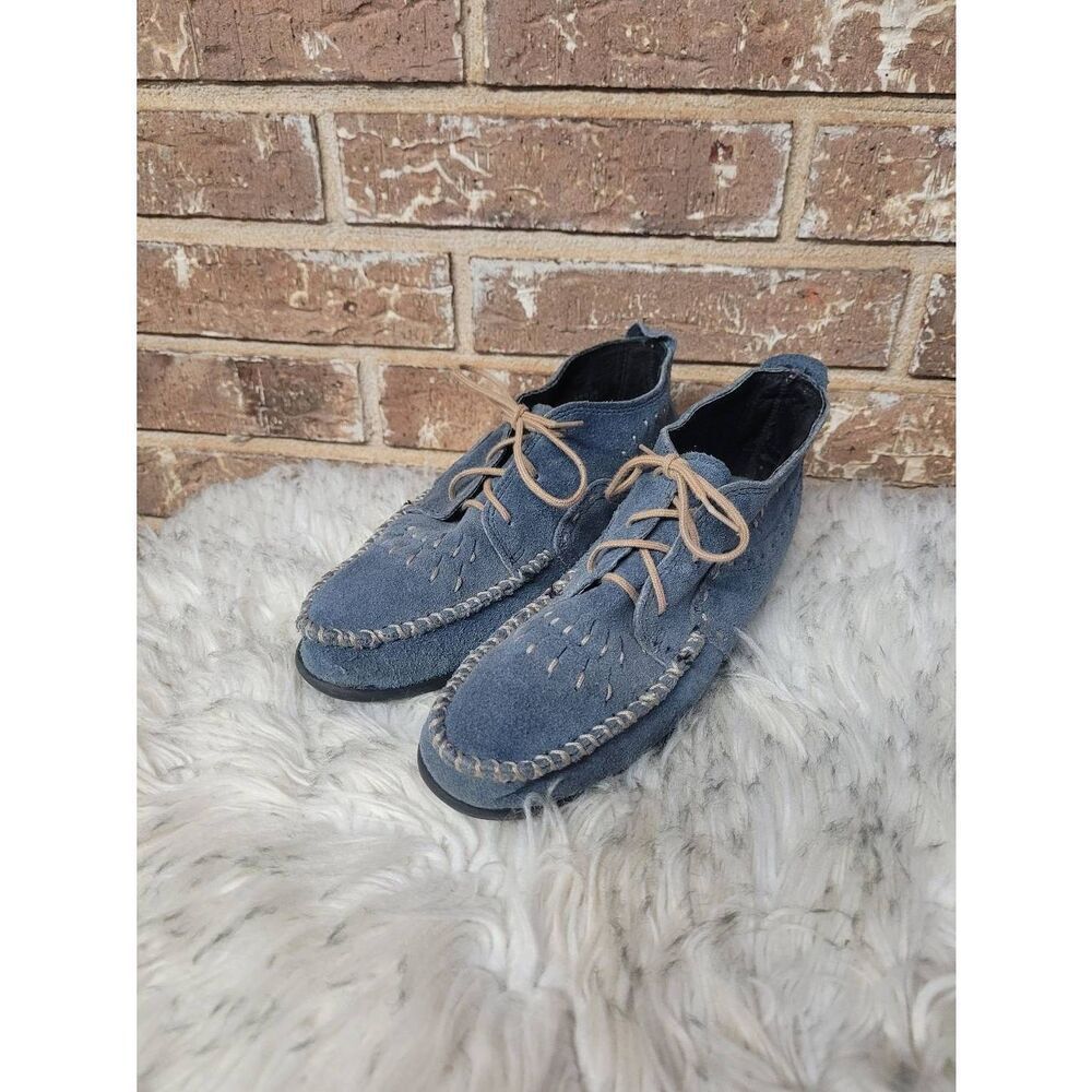 Vintage Minnetonka Moccasin Chukka Blue Suede Shoes, Women's 8